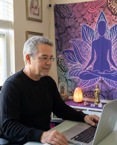 Francisco Sacred Practitioner